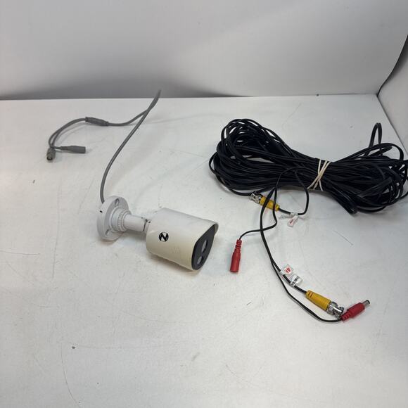 Night Owl CM-DP8L-B-V2 4K Wired Security Add-on Spotlight Camera Sun Faded 1 - Picture 1 of 6